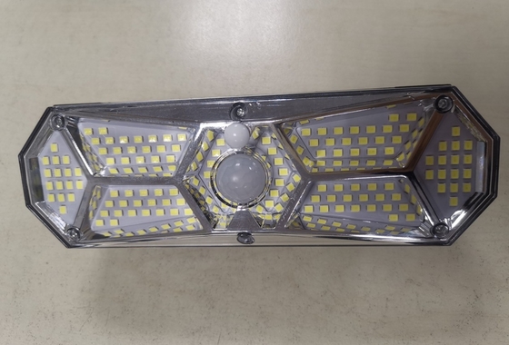 Lâmpada solar de jardim LED para iluminação exterior à prova d'água