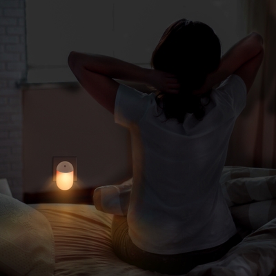 Lâmpada de 50lm/w Eficiência luminosa Sensor LED Luz para crianças